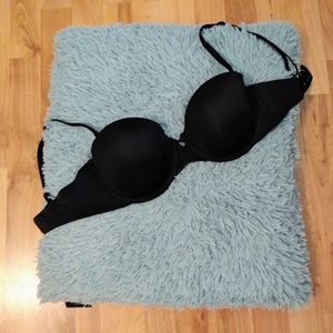 Victoria Secrets Multi-way black bra 34C